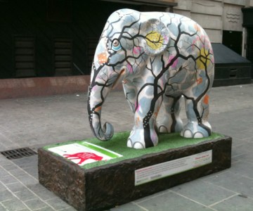 One of the elephant parade sculptures, London