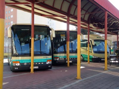bus station