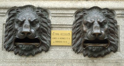 Post Office Box lions, Avila